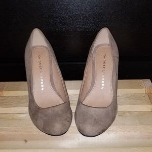 Chinese Laundry Stacked Heel